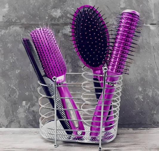 Hairbrush with integrated comb mirror party filler handy