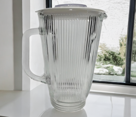 KITCHEN USE SMALL JUGS DINNERWARE AND DAILY USE GLASSWARE DINNING SET PLACE IN FRIDGE EASILY I