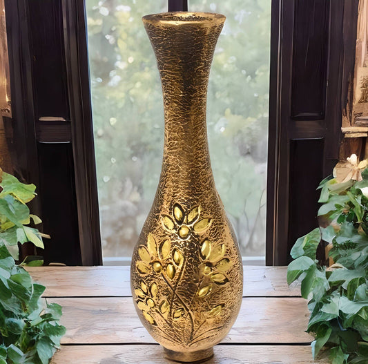 Wansha Karigar Plaster of Paris Vase I